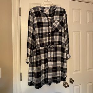Tie Flannel Dress w/ Pockets